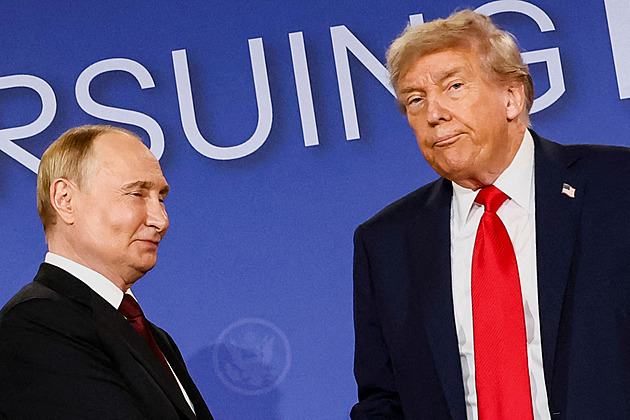 Trumpovo setkání s Putinem se komplikuje, Rusové s přípravami nepospíchají