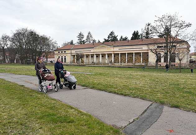 Zchátralá Pionýrská louka v Kroměříži se změní, vzniknou nová sportoviště