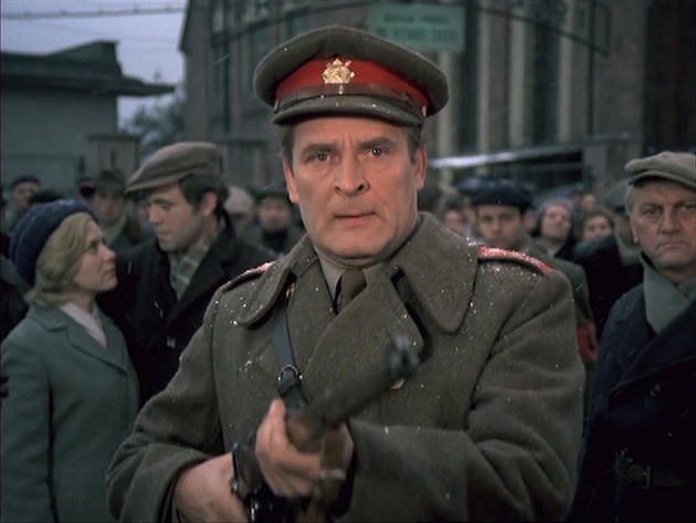 Seriál s majorem Zemanem přepisoval a lhal. Jeho největším zločinem je britský letec