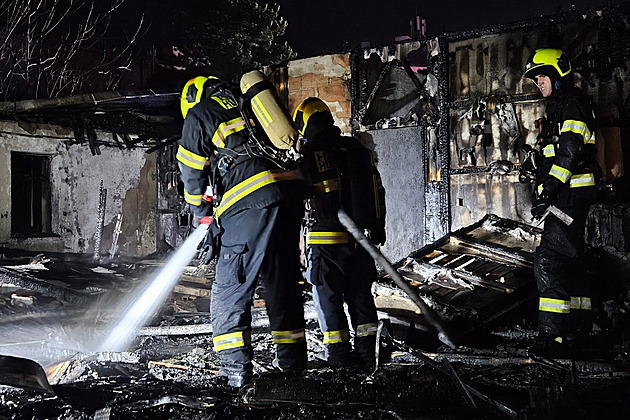Nedaleko brněnského centra hořel přízemní dům, dým byl vidět z dálky