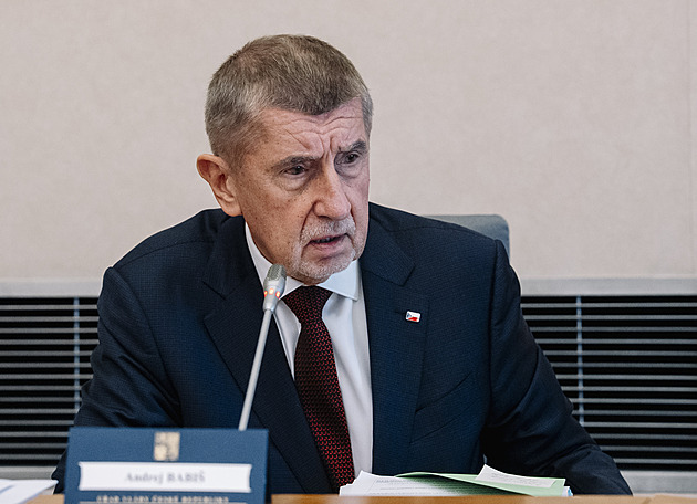 Macinka nevydíral, zvu ho s prezidentem Pavlem ke společnému jednání, řekl Babiš