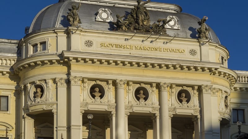 Zemřel uznávaný scénický výtvarník Suchánek. Léta působil i ve Slovenském národním divadle