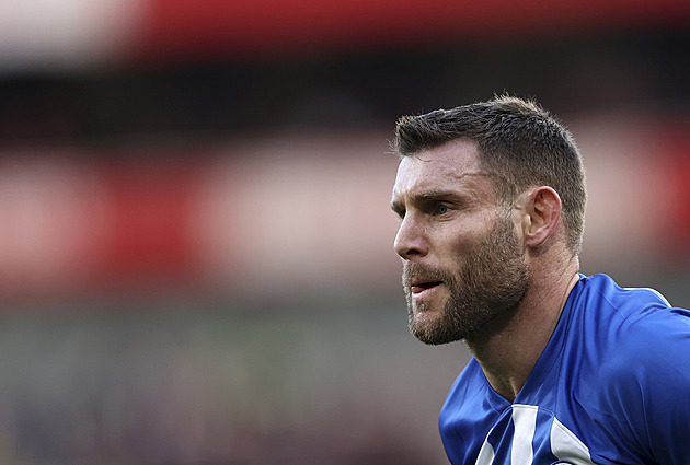 Milly, ty že jsi nudný? Bral 70 liber, učil se znovu chodit. Teď je z Milnera rekordman