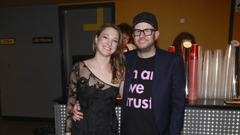 Král satiry TMBK se stal dvojnásobným otcem: S partnerkou mají syna, jaké dostane jméno?