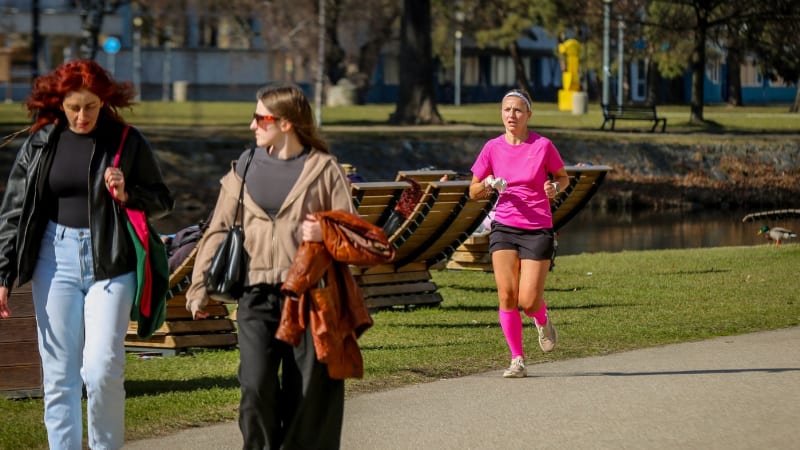 Zadusí jaro saharský prach a „krvavý“ déšť? MAPA ukazuje, jak bude příští týden u vás