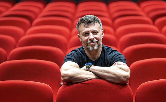 U nás v divadle je politika tabu. I pro Hynka Čermáka, říká majitel Metra