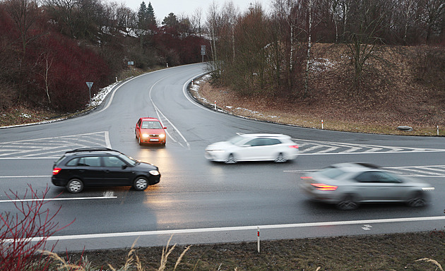 V trase obchvatu Pelhřimova se může skrývat nebezpečí ještě z období války