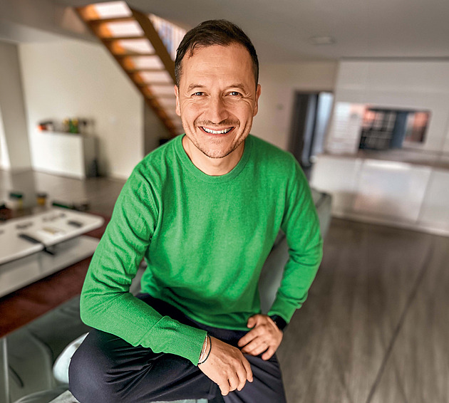 Doma mi už říkají Čapku. Sporťák Bernatský o psaní i televizním adrenalinu