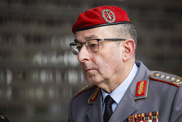 Rusko může zaútočit za 33 měsíců, chce zničit náš život, říká šéf bundeswehru