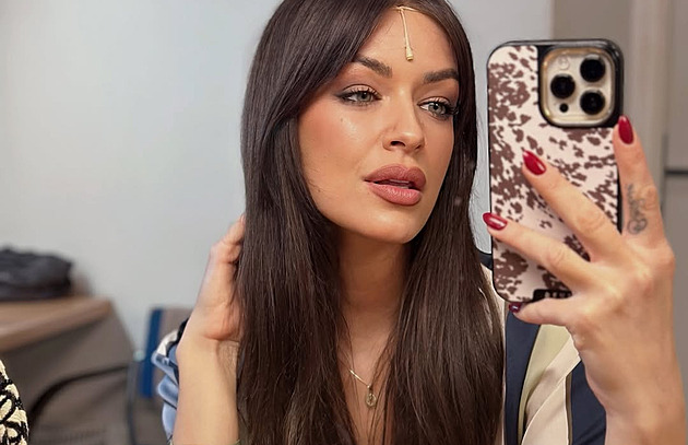 Jitka Boho brání svou devítiletou dceru, lidem vadí její klučičí účes a styl