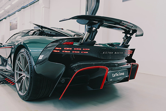 Hypersport Aston Martin Valhalla v českém servisu. Pustili nás tam s foťákem