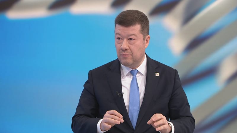 Otevírat Benešovy dekrety? To v žádném případě, ujišťuje Okamura. Od Magyara neví, co čekat