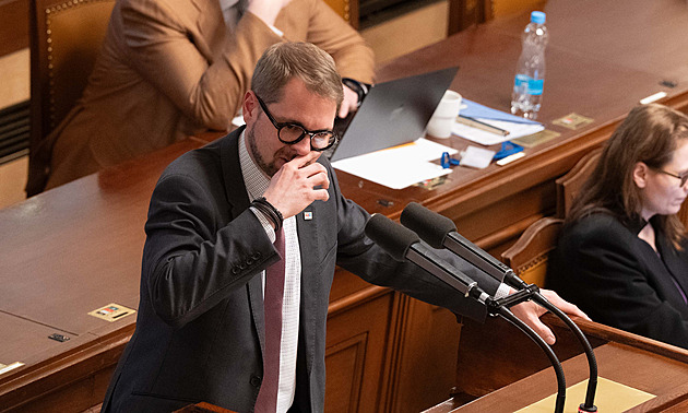 Zablokujeme Sněmovnu, aby nedošlo k volbě členů Rady ČT, avizuje Havel