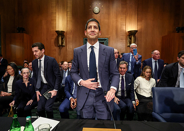 Kevin Warsh se stal šéfem americké centrální banky, úspěšně složil přísahu
